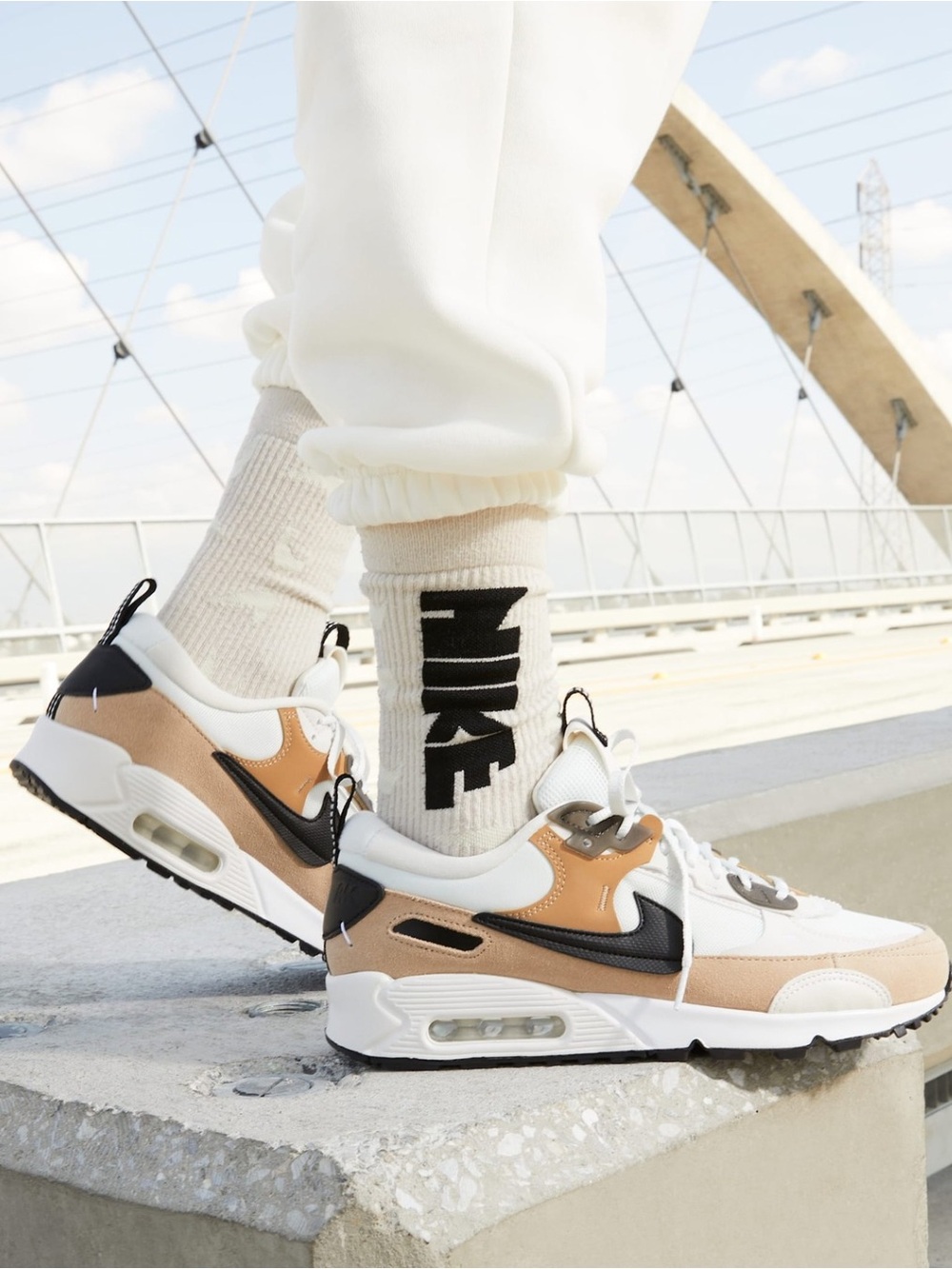 Nike Air Max 90 Futura Women’s Sneaker